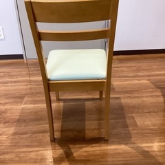 ダイニングチェア〈2脚セット〉【町田市再生家具】251281の画像