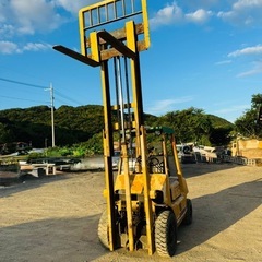 トヨタ　フォークリフトの画像
