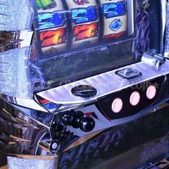 【入手困難】★パチスロニンジャガイデンN★七匠★実機★パチンコ★スロット★人気ゲーム★パチスロ★名機★の画像