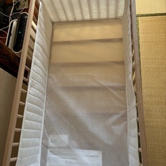 IKEAベビーベッドの画像