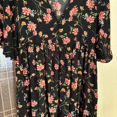 ⑪レディース服の画像