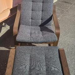 極美品✨　POÄNG ポエング
パーソナルチェア＆オットマンの画像