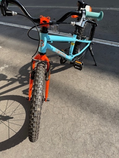 ヨツバサイクル　子供　自転車　20インチ