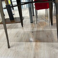 ジモティー割引🏷️【ジャングルジャングル 岸和田和泉インター店】ダイニングテーブル ブラウン　 和泉市 堺市 岸和田市 泉大津市 高石市 泉北郡熊取町の画像