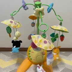 ベビージム　プーメリー　プーさん　歩行器の画像