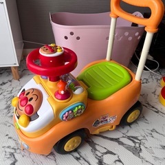 アンパンマンよくばりビジーカーの画像