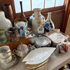 🪻【花瓶、茶櫃、茶器、お盆置物などまとめて】ご入り用の方どうぞ！ の画像