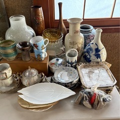 🪻【花瓶、茶櫃、茶器、お盆置物などまとめて】ご入り用の方どうぞ！ の画像