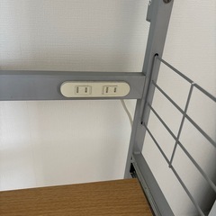 コンセント付き　家電ラックの画像
