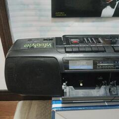 📻️レトロ🇯🇵松下電器/ラジカセ/4スピ−カ❌カセット❌ラジオは、鳴ります⭕️▼現状渡し。の画像