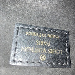 VUITTON バックの画像
