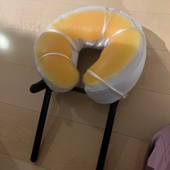 電動昇降施術用ベッドの画像