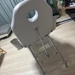 エステサロン ベッドの画像