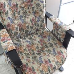 レバー式 リクライニング 高座椅子 サイドポケット付き 肘付き リクライニングチェア  ☆ 札幌市 北区 屯田 の画像