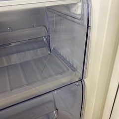 R41 SHARP冷凍庫の画像