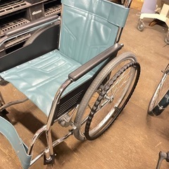 北九州市内配送無料 車いす（自走・スチール）背固定 DM-81（ソリッドタイヤ）の画像