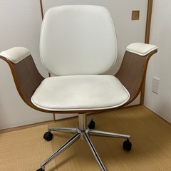 椅子 チェア ホワイトの画像