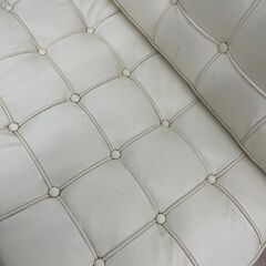 ジモティー割引🏷️【ジャングルジャングル 岸和田和泉インター店】二人掛けソファ ホワイト 和泉市 堺市 岸和田市 泉大津市 高石市 泉北郡熊取町の画像