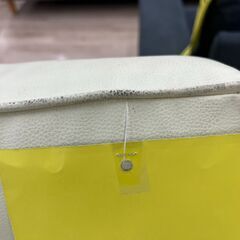 ジモティー割引🏷️【ジャングルジャングル 岸和田和泉インター店】二人掛けソファ ホワイト 和泉市 堺市 岸和田市 泉大津市 高石市 泉北郡熊取町の画像