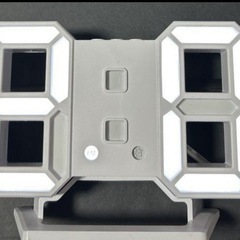 LED デジタル　時計　USB接の画像
