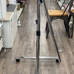 パネルスタンド キャスター付の画像