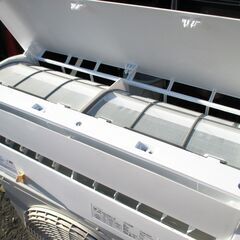 Hisense ビックカメラ オリジナルベーシック ルームエアコン 主に6畳 2023年製 室内機 OB-HA22BK1 / 室外機 OB-HC22BK1 冷房 暖房 ガス回収済 動作OK 名古屋市近郊 配達可の画像