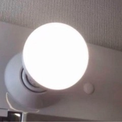 TOSHIBA カインズLED 電球 6個の画像