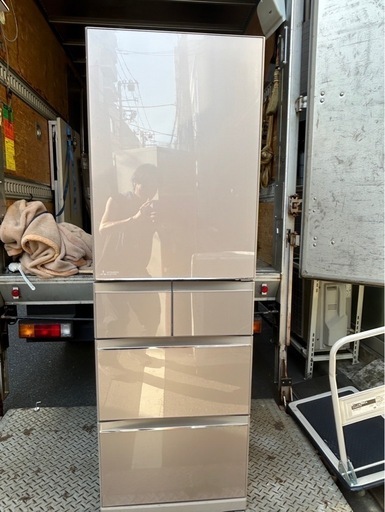 三菱5ドア冷蔵庫　大型冷蔵庫★MR-B46D-F 2019年製