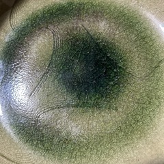 波型緑色グラデーション皿の画像