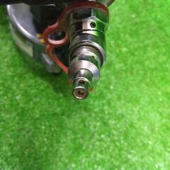 MAX HV-R32G2 高圧ねじ打ち機【市川行徳店】【店頭取引限定】【中古】管理番号：IT6I29Y3DTJWの画像
