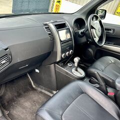 ⭐２４年式★日産エクストレイル⭐４ＷＤ！本土仕入れ！修復歴無し！2年車検・2年保証！下取り可能♪の画像
