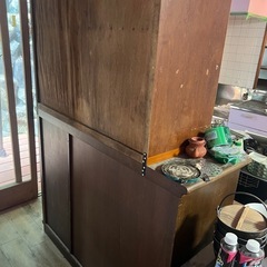 食器棚の画像