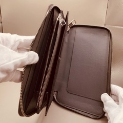 ルイヴィトンの長財布の画像