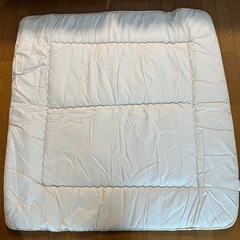ベビー用品　寝返りマットレス　布団　120×120 防水キルトパッド２枚付きの画像