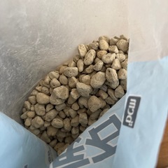 　鉢底石　鉢の画像