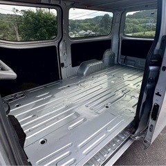 車検付！日産 NV350 キャラバン DX 低床 3人乗り キャリア付きの画像