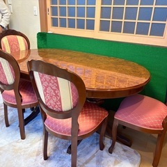 高級木製テーブルセット(椅子4脚)の画像
