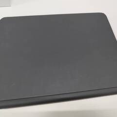iPad Magic Keyboard/11インチ/A2261/日本語配列/ブラック〈MXQT2J/A〉の画像