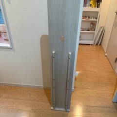 掃除機スタンド　ダイソンの画像