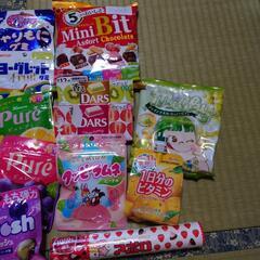 おやつまとめ売りの画像