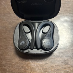 JVC Bluetoothイヤホンの画像