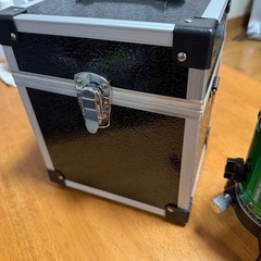 グリーンレーザー墨出し器の画像