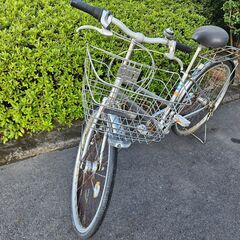 リサイクルショップどりーむ天保山店　No353　自転車　シティサイクル　26インチ　シルバーの画像