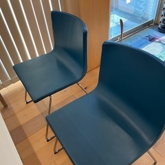 IKEA  ガラステーブル　チェアセットの画像