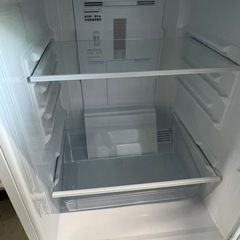 シャープ2016年製冷蔵庫の画像