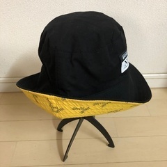 リバーシブルバケットハットの画像