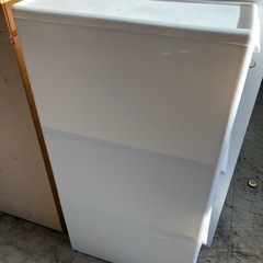 O 2507-761 スリム収納ケース キャスター付属 キズ 汚れありの画像