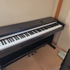 電子ピアノの画像