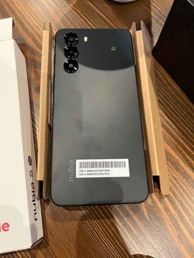 【未使用】AQUOS ケータイ A403ZT SIMフリー