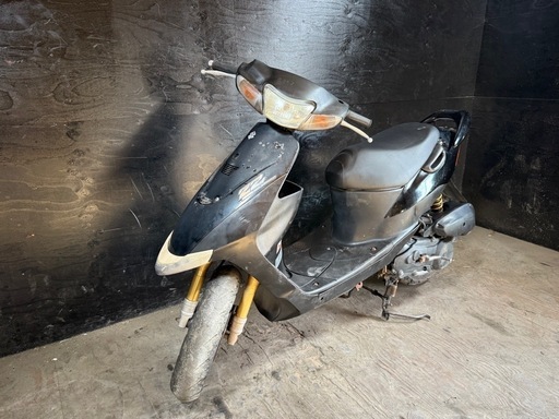 ★支払総額4.8万円★買取強化中！ まずはカンタン無料査定まで♪ スズキ ZZ 黒 CA1PA 2ストのためオイル注ぎ足すだけ！ フロントディスクブレーキ！ 12インチホイール！ ちょっと足に♪